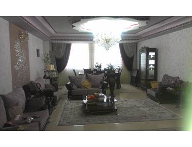 آپارتمان سه خوابه بسیار شیک و بزرگ